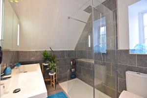 Photo 19- click for photo gallery